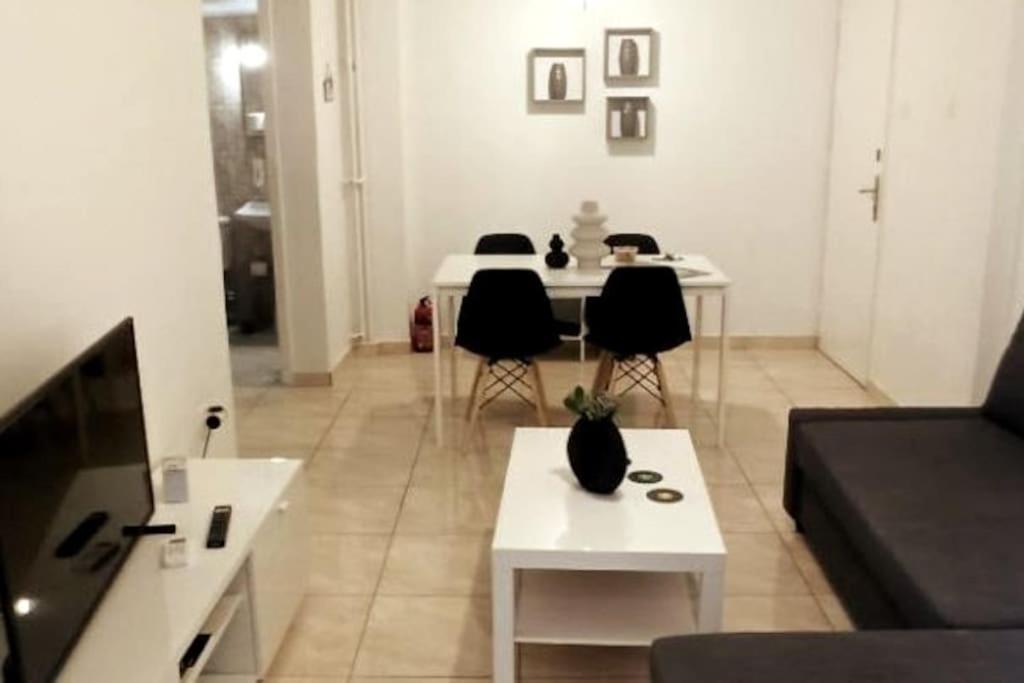 Pagrati Apartment Διαμέρισμα Παγκράτι Athènes Extérieur photo