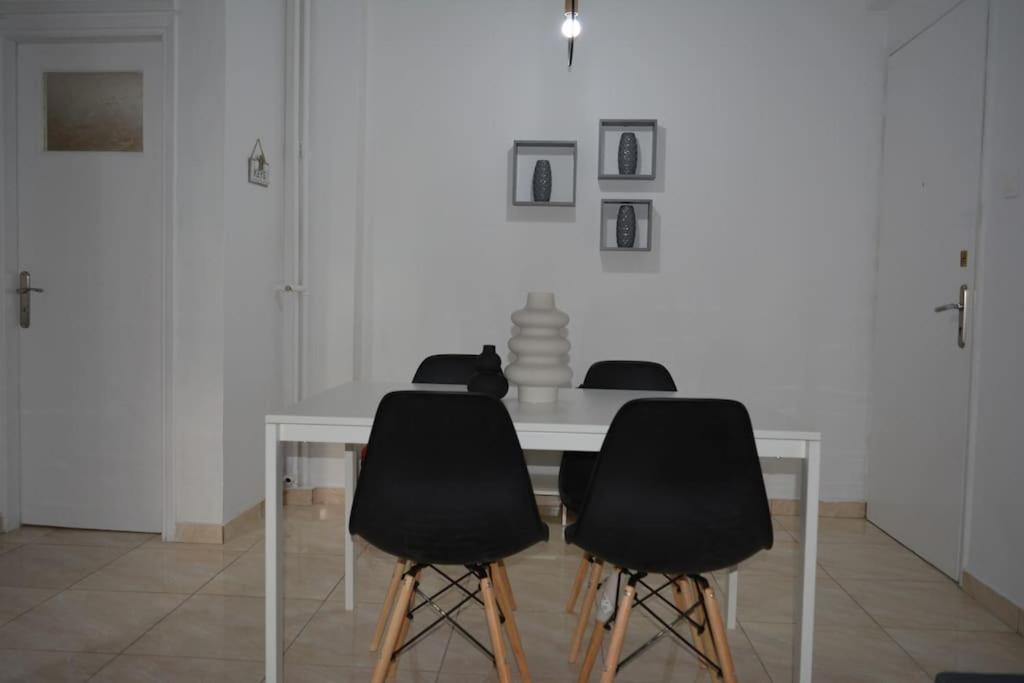 Pagrati Apartment Διαμέρισμα Παγκράτι Athènes Extérieur photo