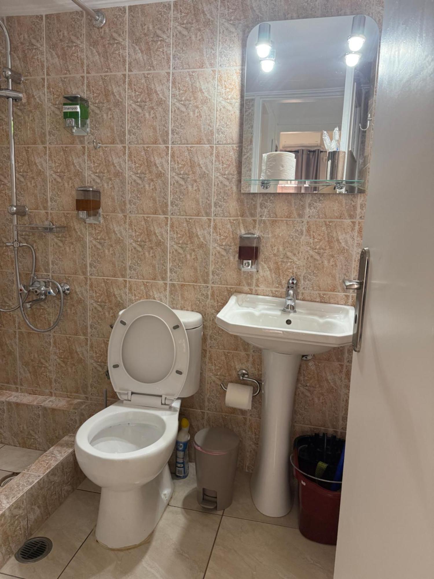 Pagrati Apartment Διαμέρισμα Παγκράτι Athènes Extérieur photo