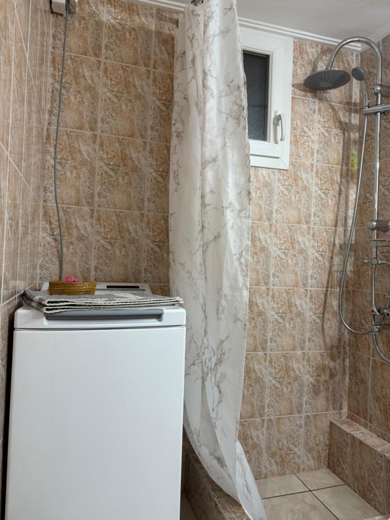 Pagrati Apartment Διαμέρισμα Παγκράτι Athènes Extérieur photo